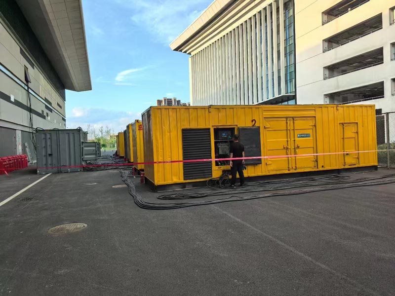 莱城柴油发电机冬季保养注意事项？