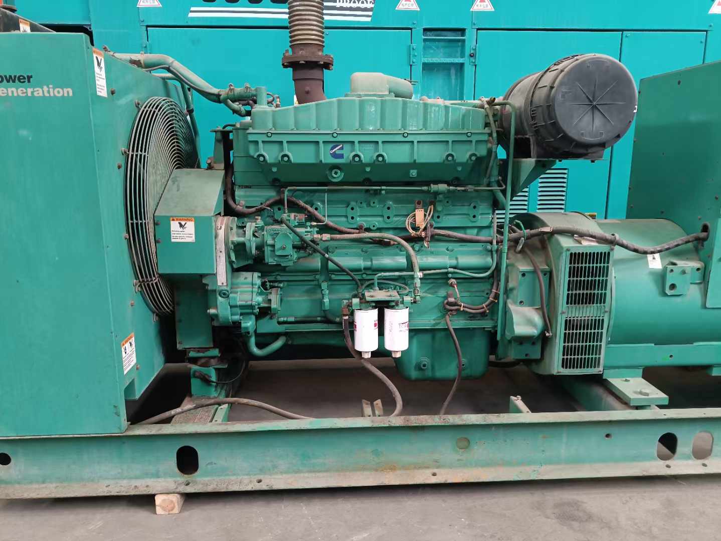 莱城过载会对 600kW 柴油发电机组造成哪些损害？
