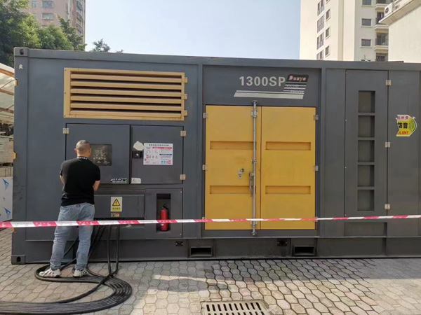 莱城500KW发电机组冬季应该配多大的启动电瓶？